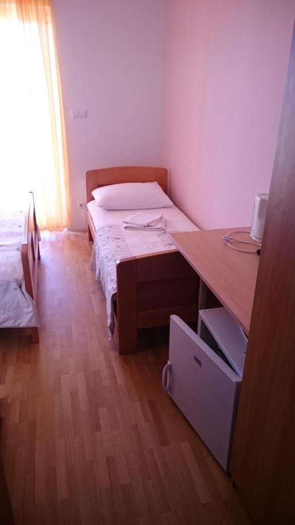 Guest House Lav Primošten Екстериор снимка